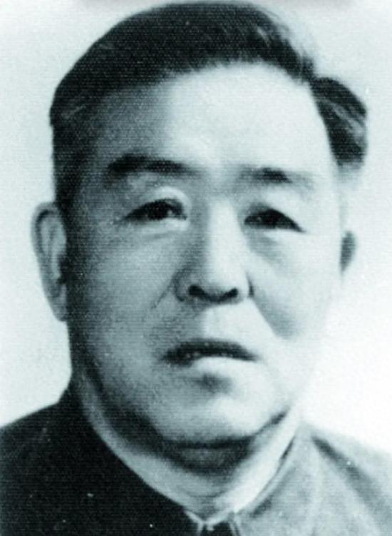 奇异果体育直播-他给延安送13万两黄金，手握几十万大军，建国后为何仅任劳资处长